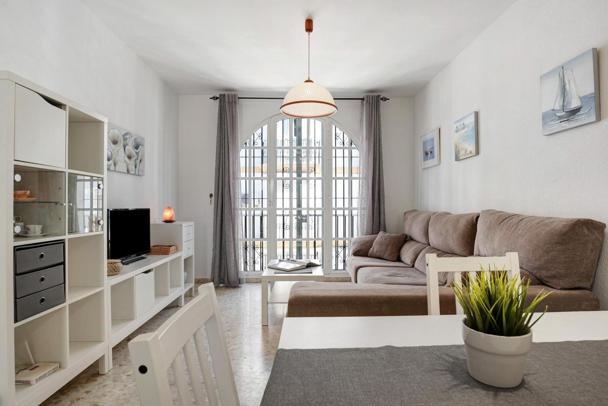 Superior One-Bedroom Apartment Balcony