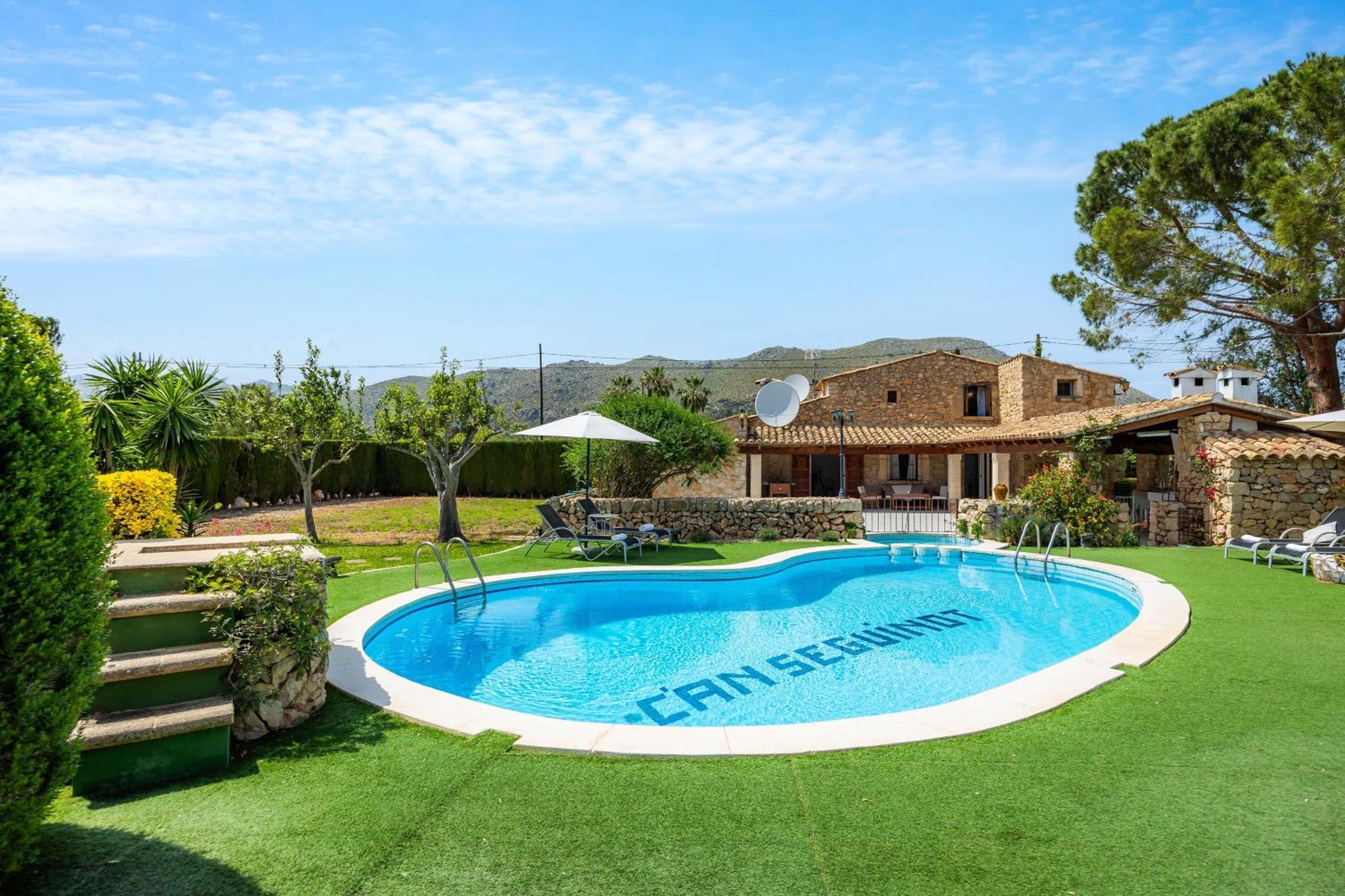 Villa com Vista do Jardim