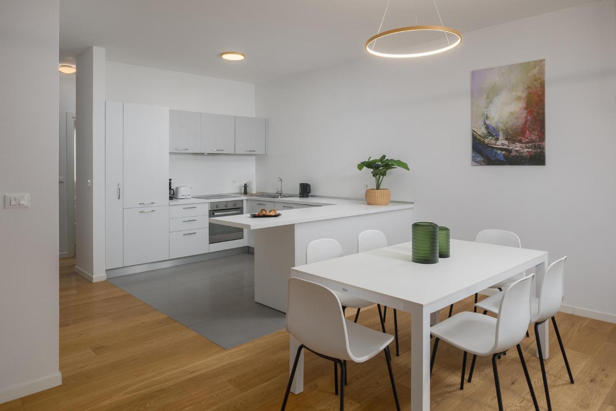 Premium Apartment Private Garden