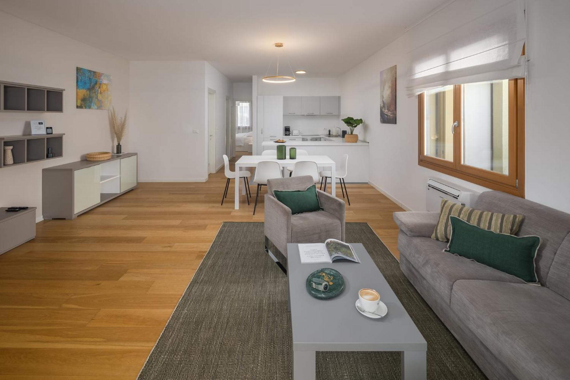 Premium Apartment Private Garden
