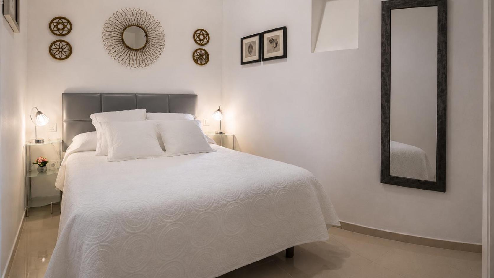 One-Bedroom Apartment,1770537283:JPEG