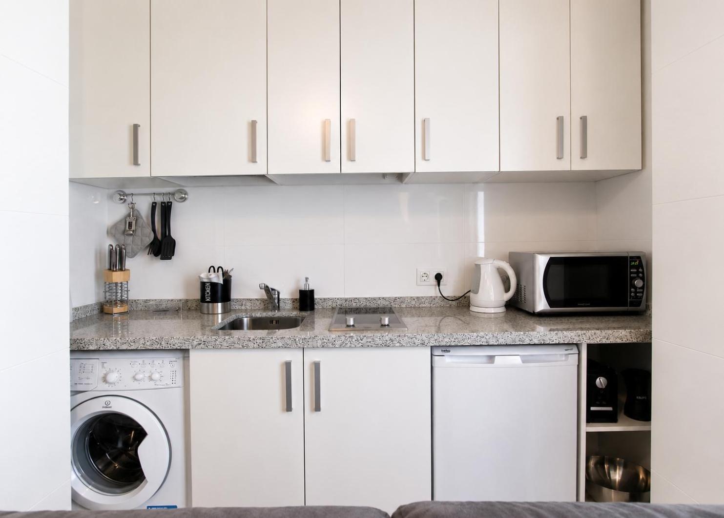 Superior One-Bedroom Apartment