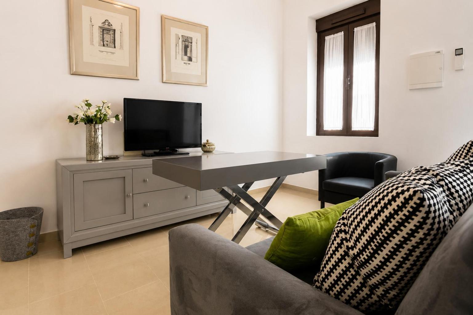 One-Bedroom Apartment Terrace
