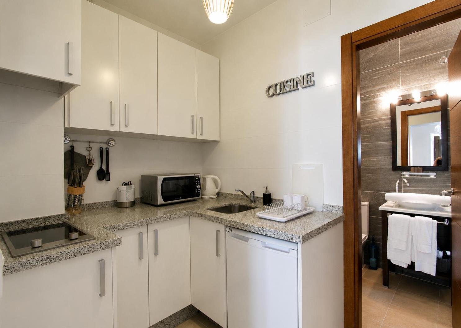 Superior One-Bedroom Apartment