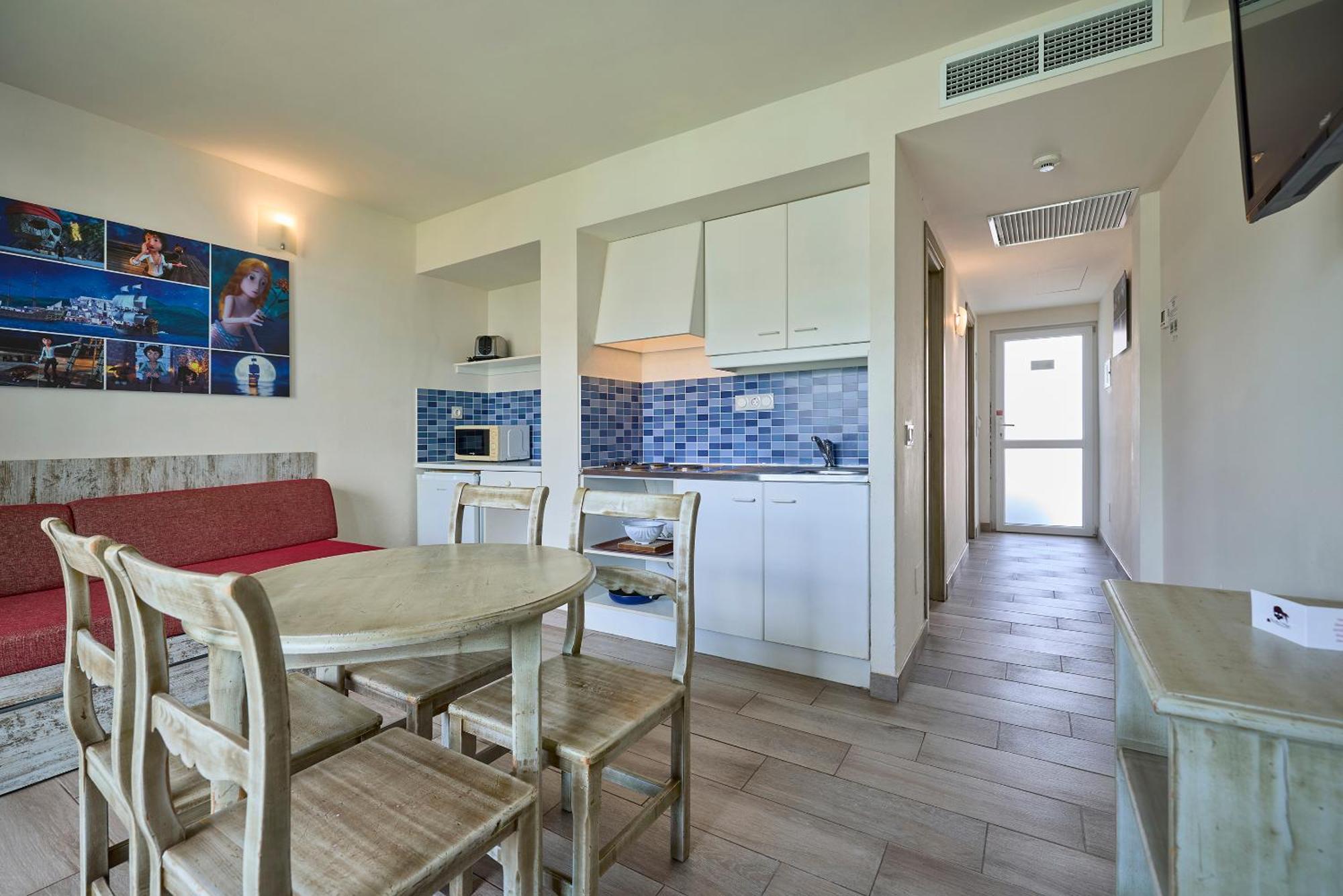 Themed One-Bedroom Apartment