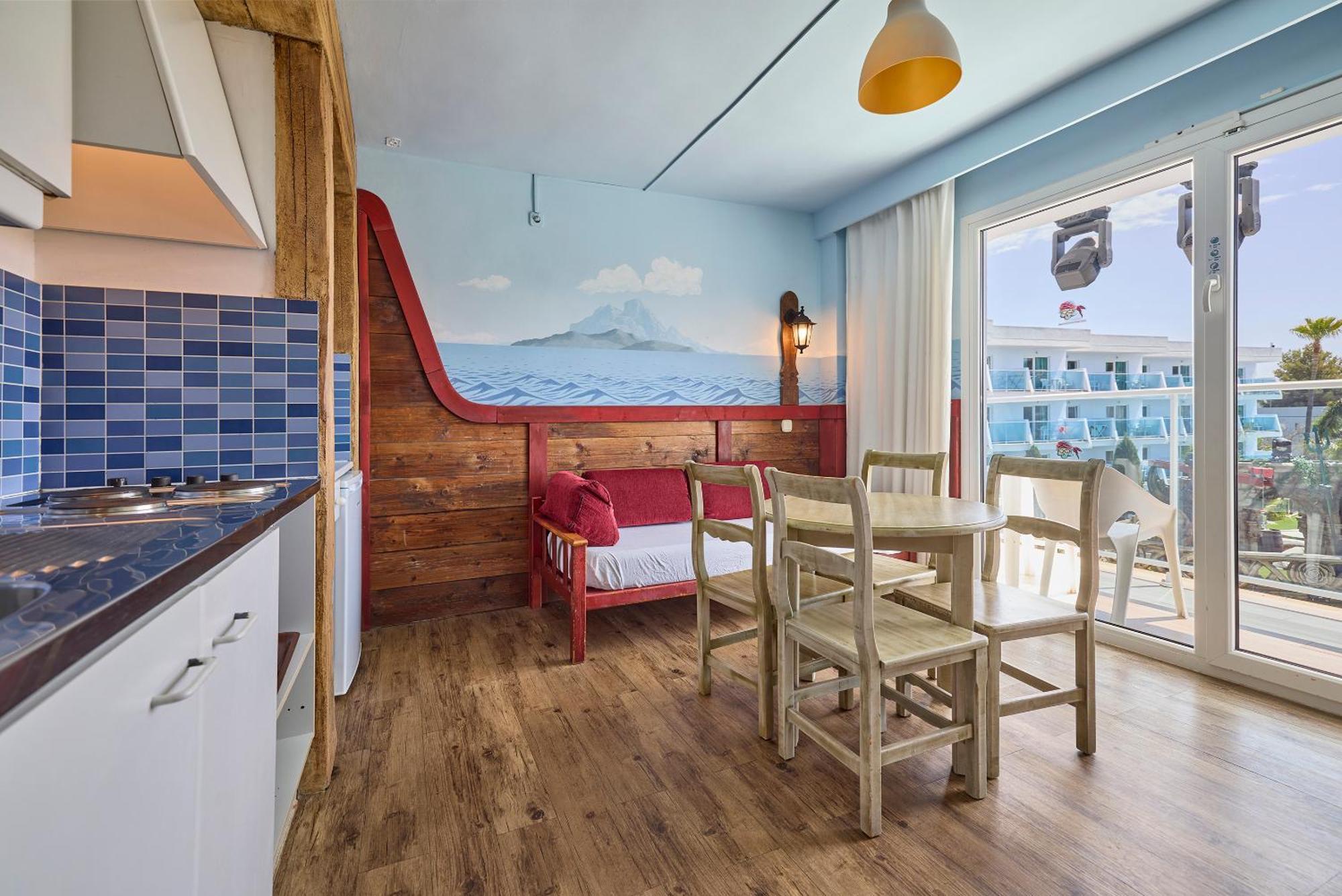 Themed One-Bedroom Apartment