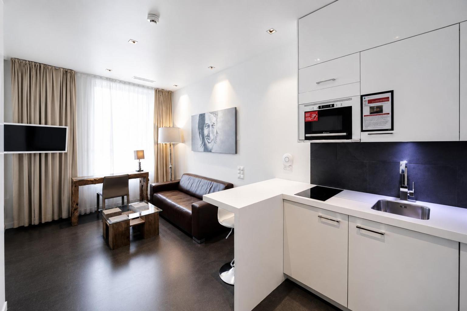 Junior Studio Kitchenette
