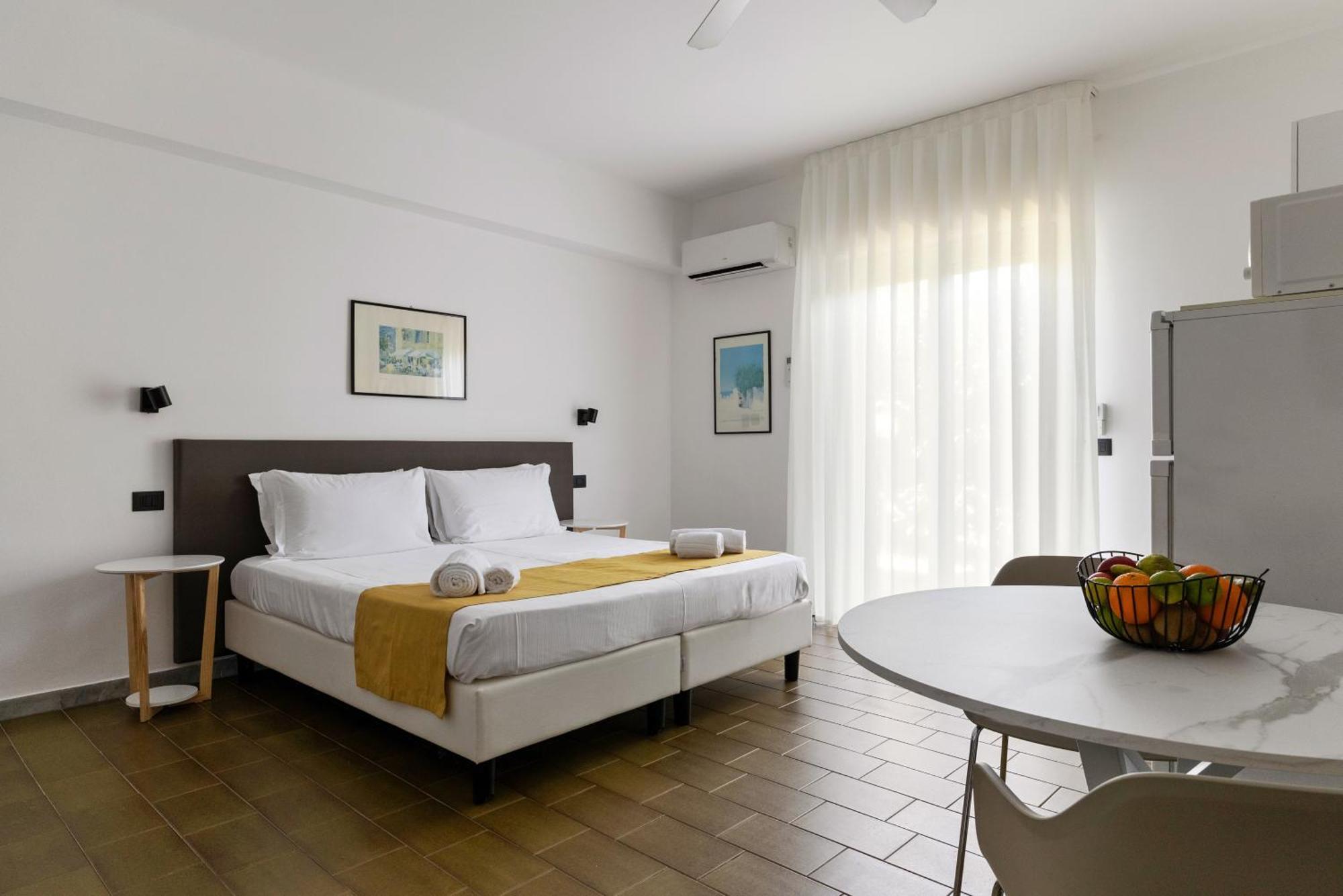Studio Terrace Ground Floor