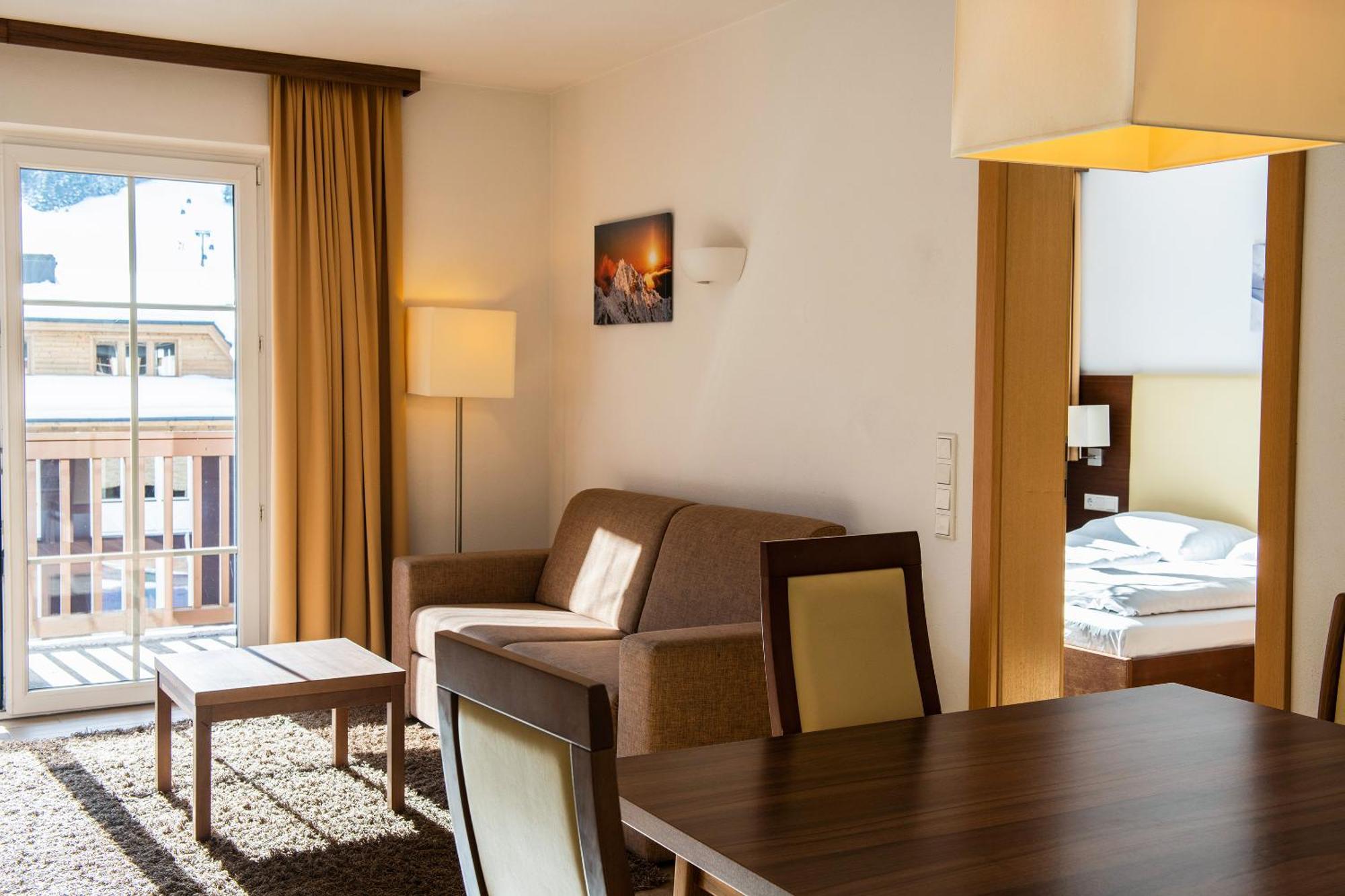 Three-Bedroom Standard Apartment