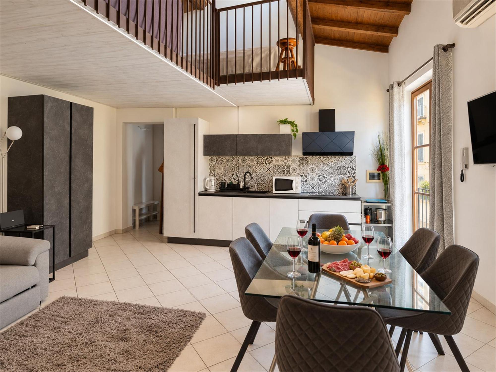 Apartment Split Level