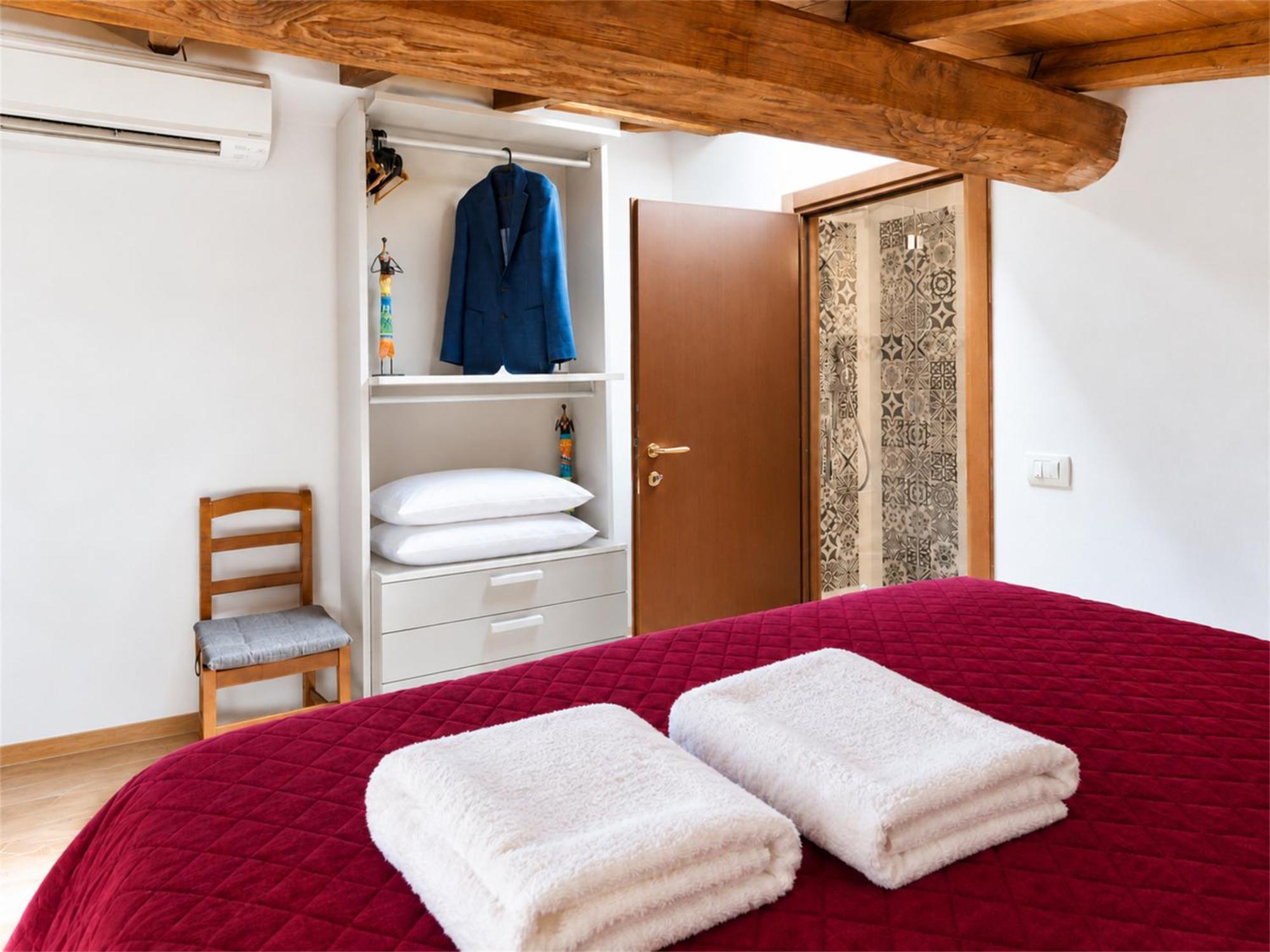 Apartment Split Level