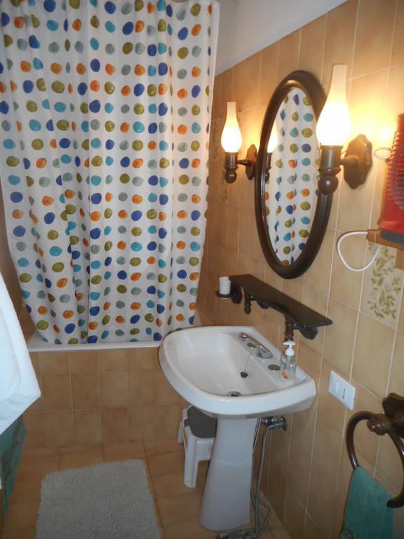 Camera Matrimoniale con Bagno Privato