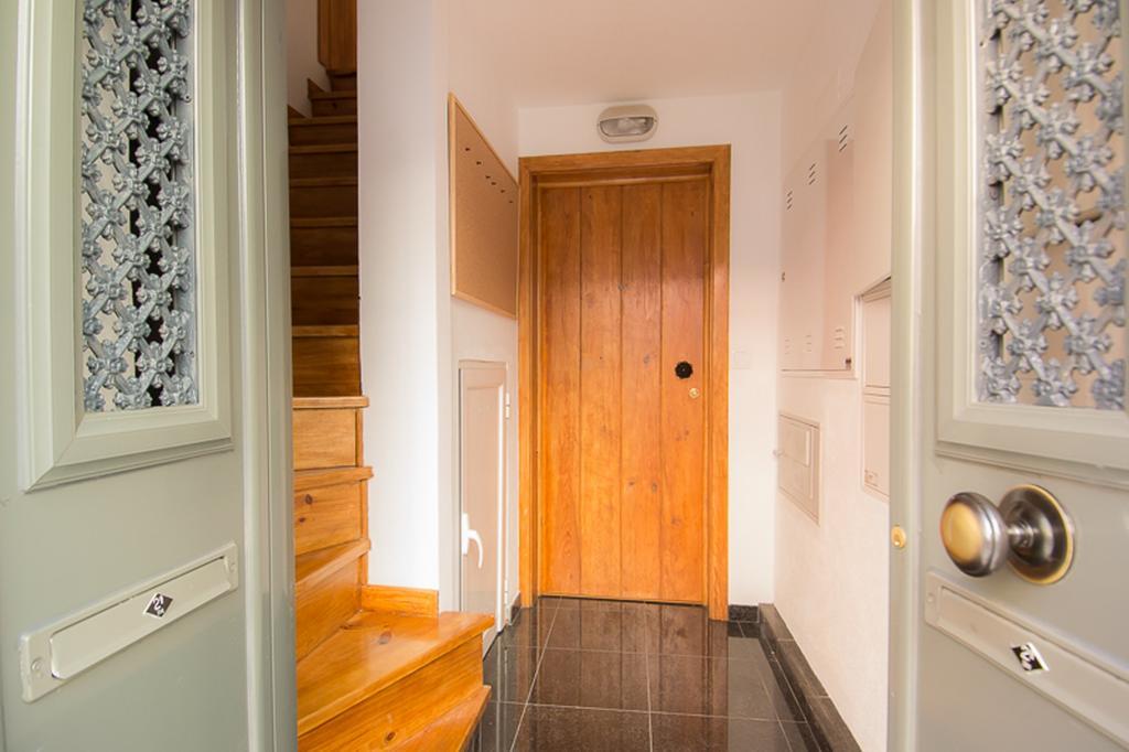 Ground-Floor One-Bedroom Apartment R/C,208952884:JPEG