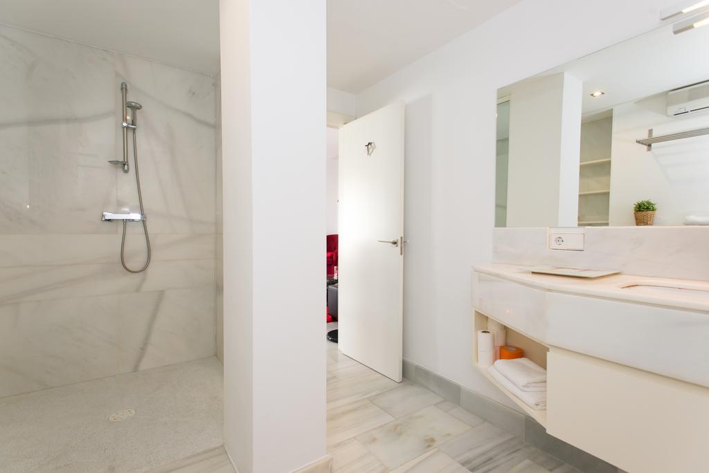 One-Bedroom Ground Floor Apartment PE1 Plaza Europa 2,417499317:JPEG