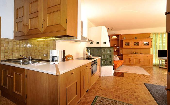 Superior One-Bedroom Apartment