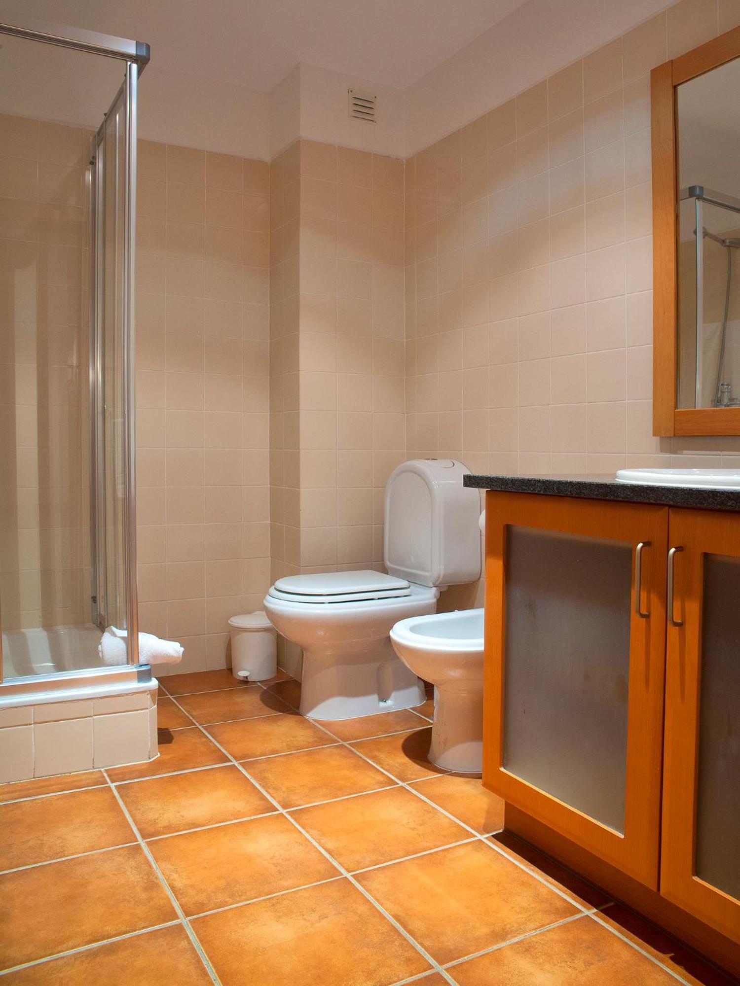 Three-Bedroom Apartment (8 Adults)