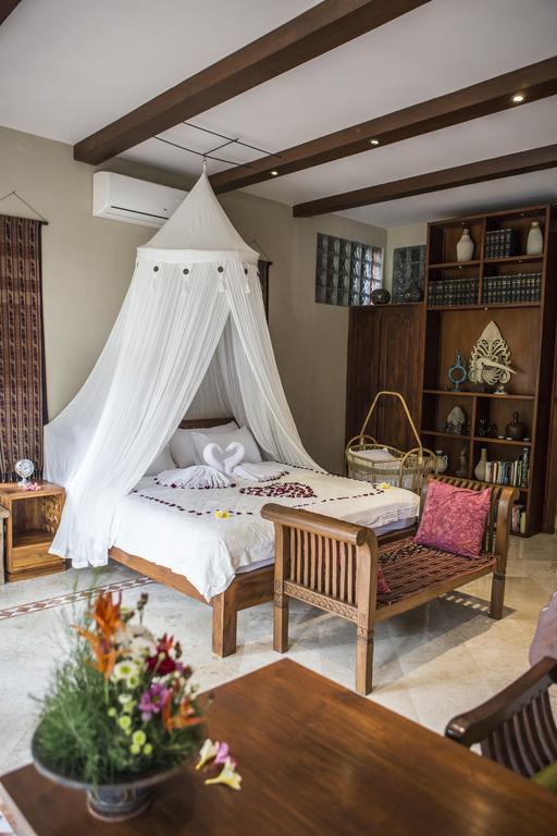 Junior Suite with Garden View