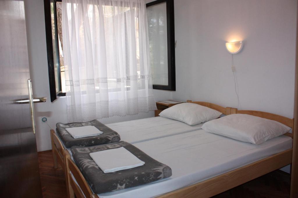Two-Bedroom Apartment Sea View