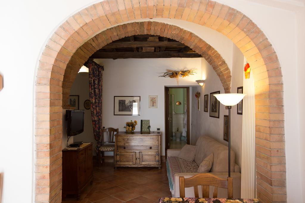 One-Bedroom Apartment (4 Adults),325012234:JPEG