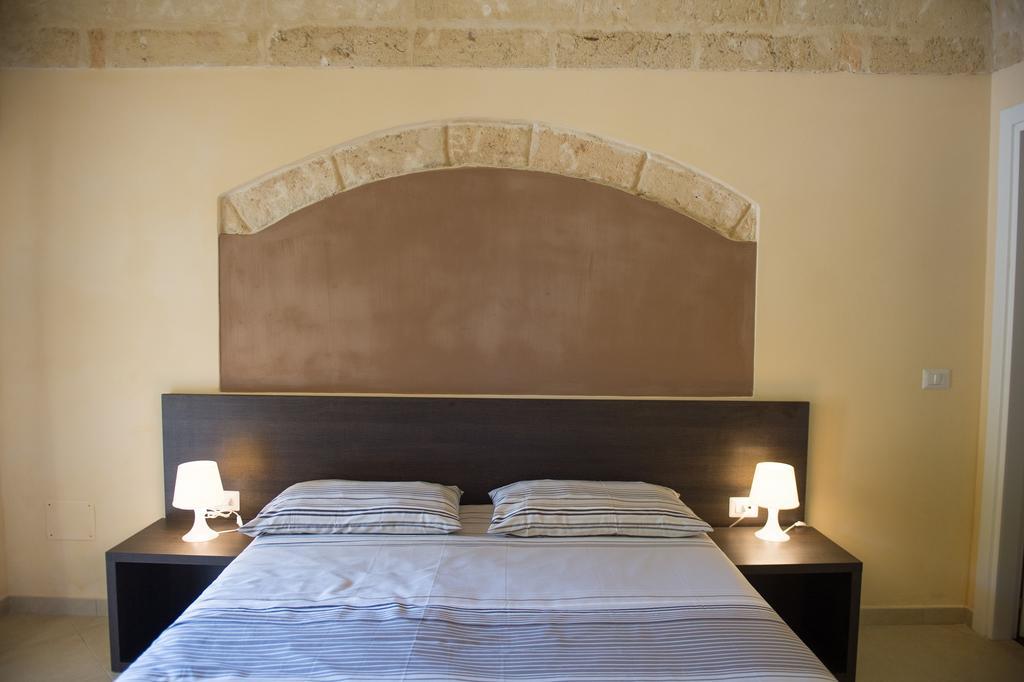 Double Room,403442400:JPEG
