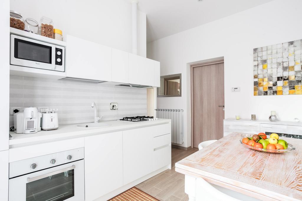Two-Bedroom Apartment,339873334:JPEG