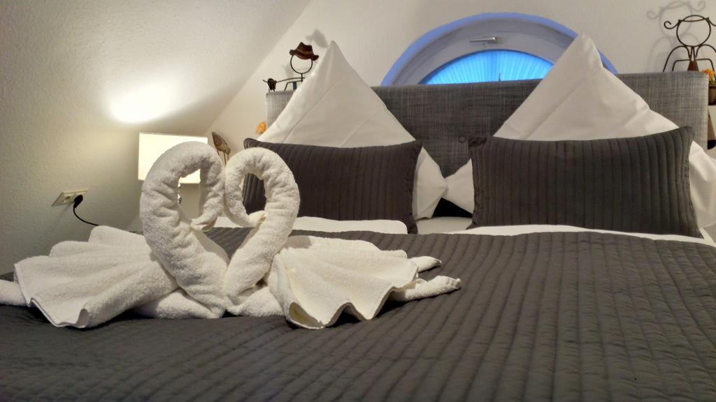 Duplex Apartment,883155628:JPEG