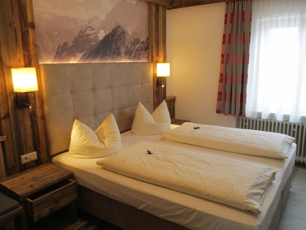 Doppelzimmer mit Bergblick