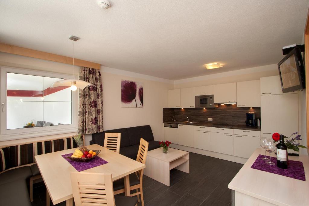 Apartment mit Terrasse