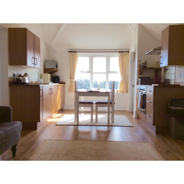 Apartment with Garden View (No Pets)