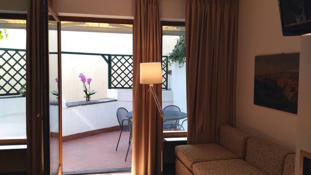 Studio Terrace