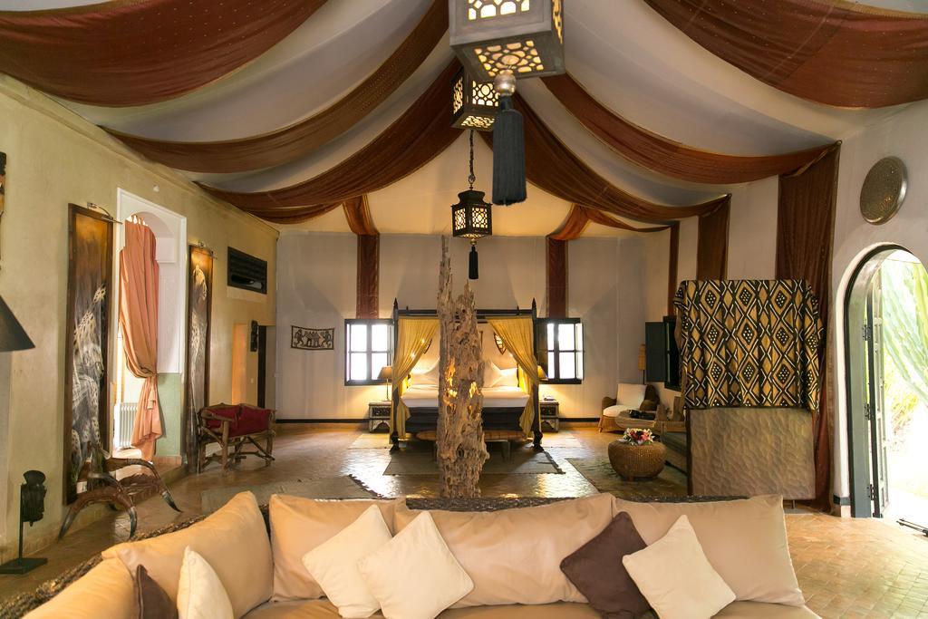 Superior Lodge