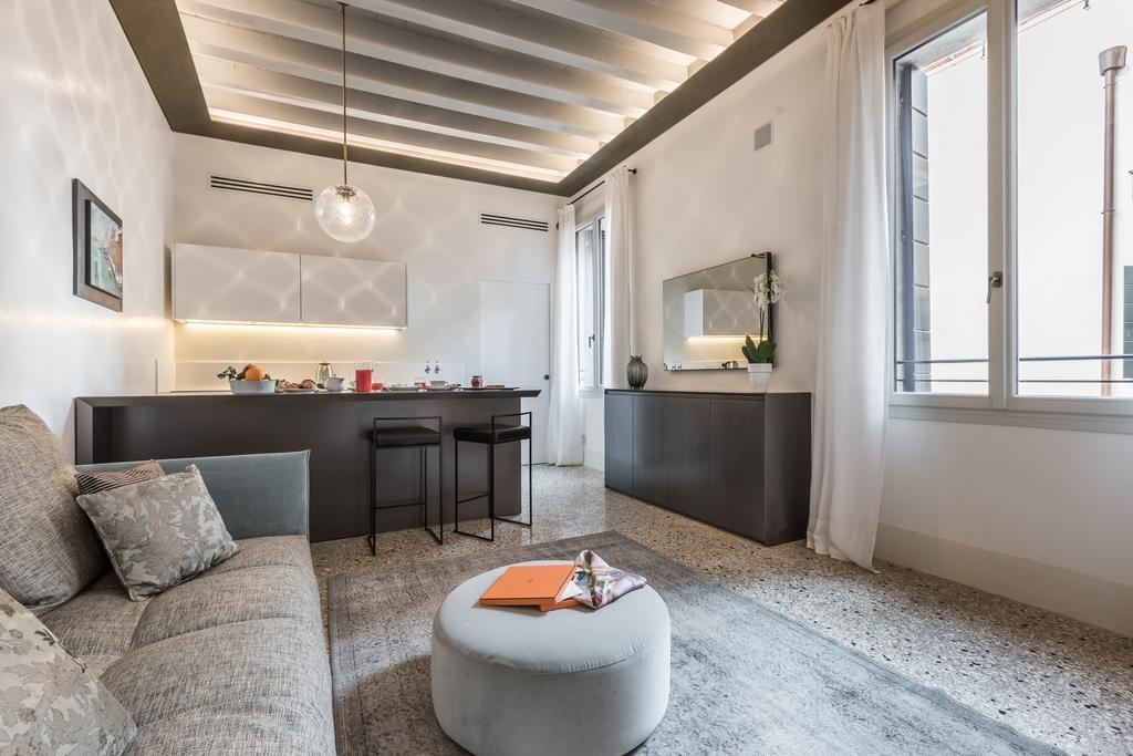 Superior Duplex Apartment,1586156938:JPEG