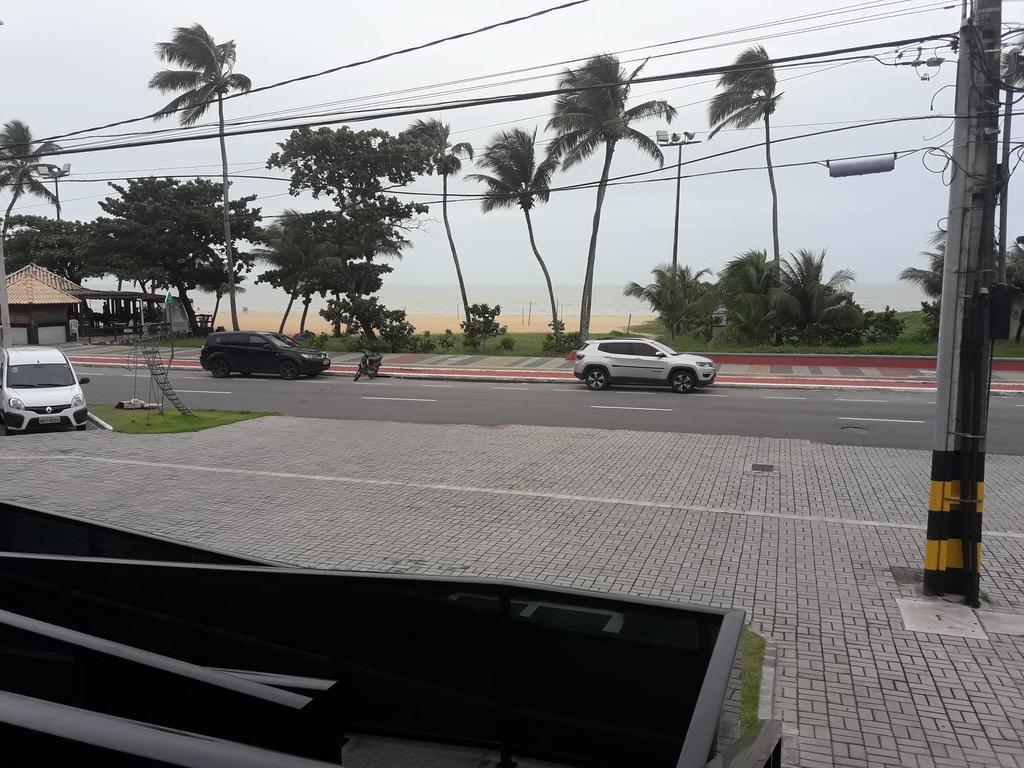 Apartamento com Varanda