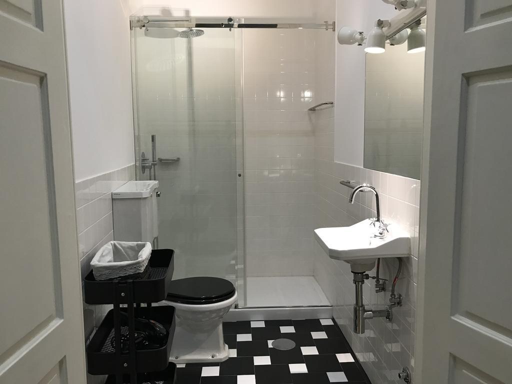 Apartamento con balcón