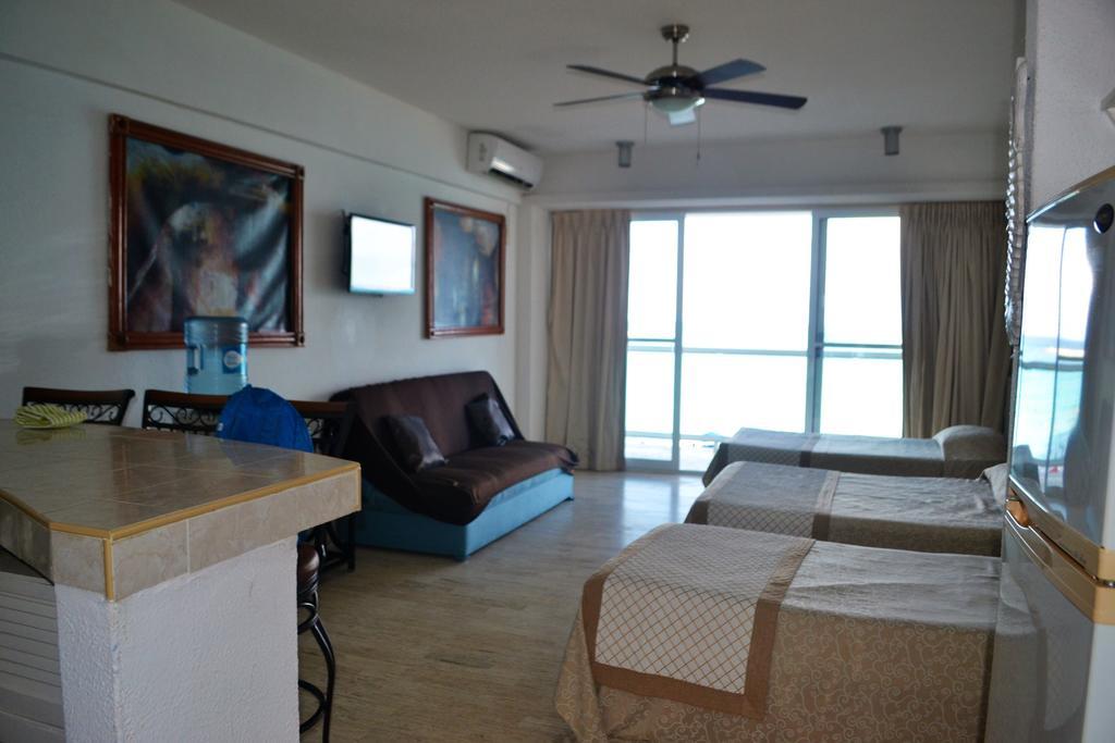 Studio Apartment Sea View
