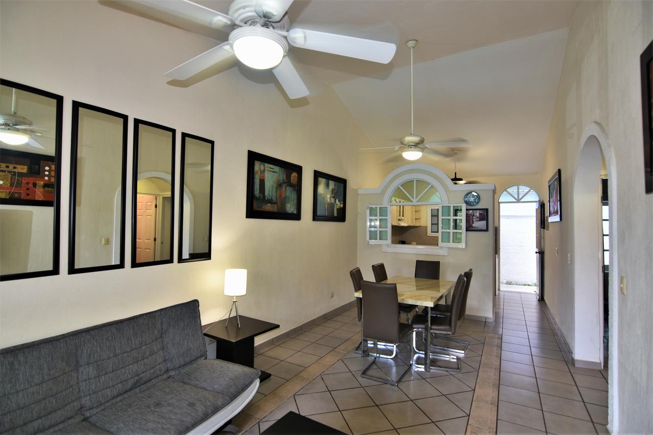 Two-Bedroom Villa,663941460:JPEG