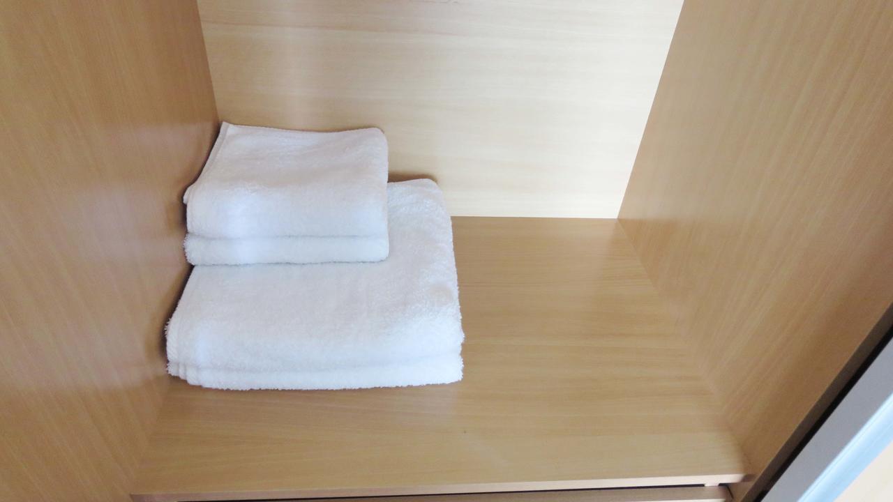 One-Bedroom Standard Apartment