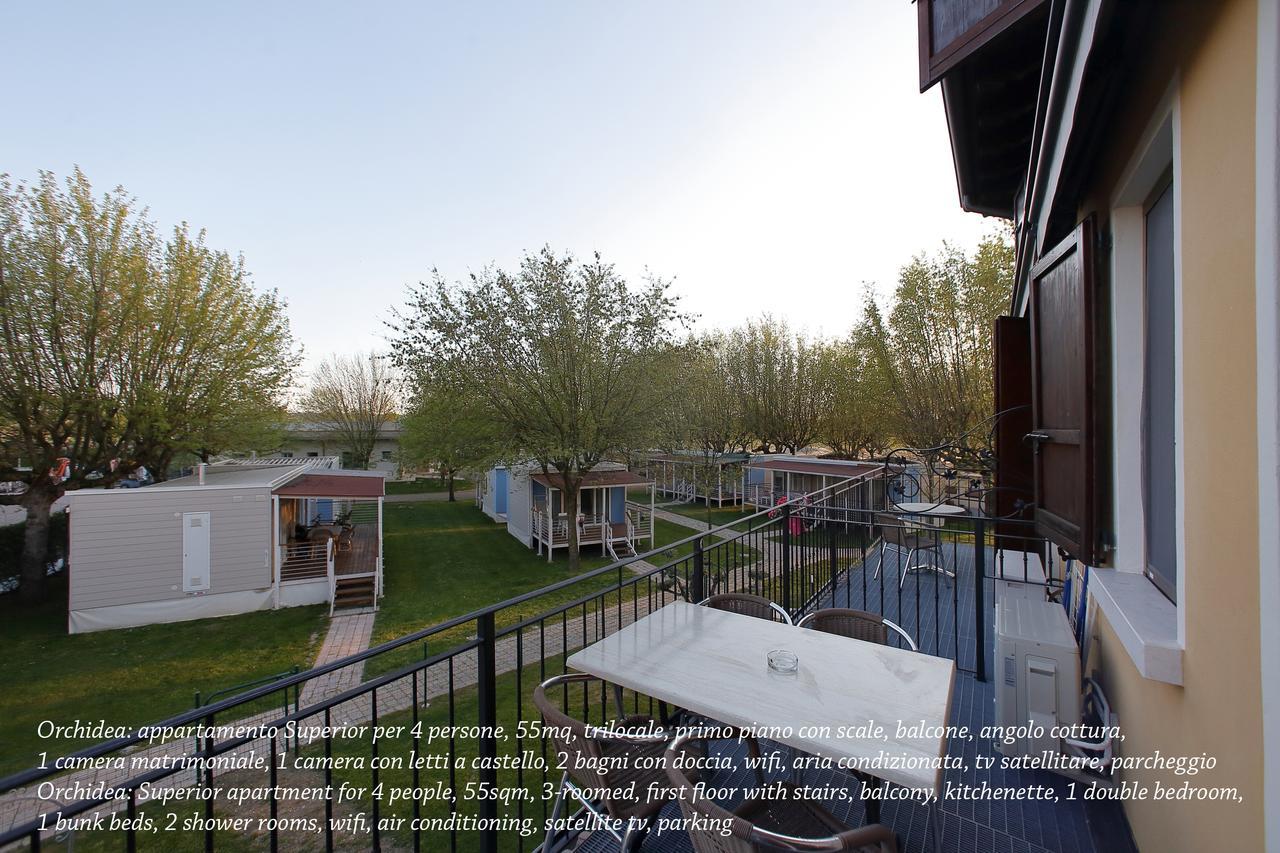 Superior Apartment,645745140:JPEG
