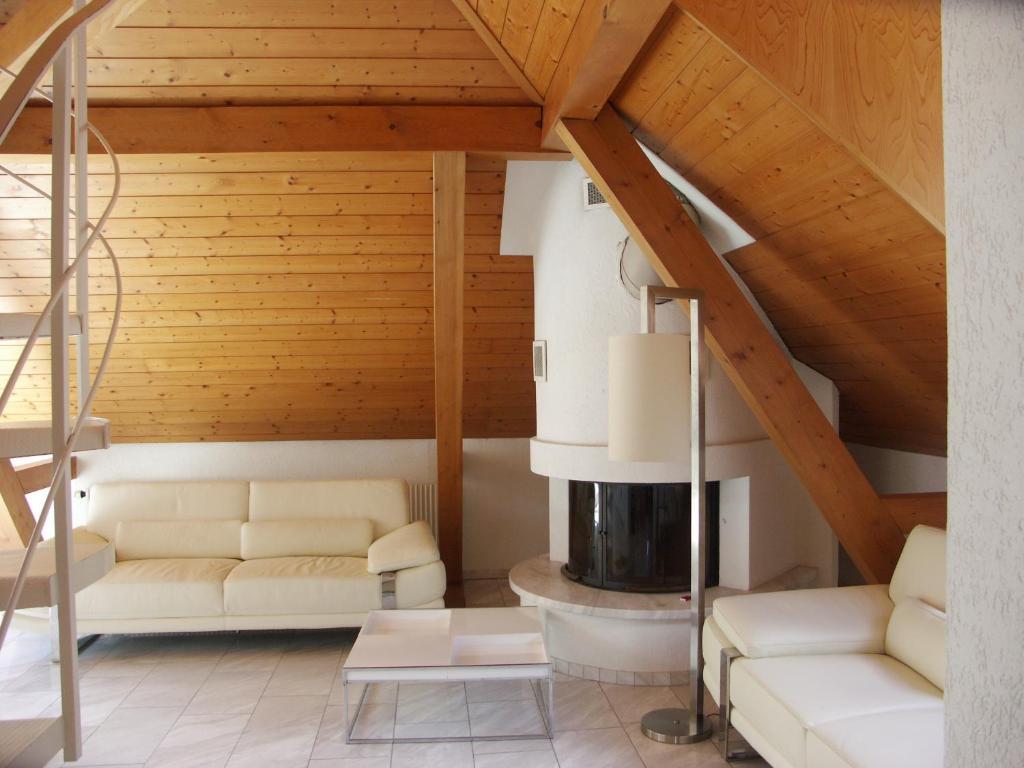 Duplex Apartment,65094475:JPEG
