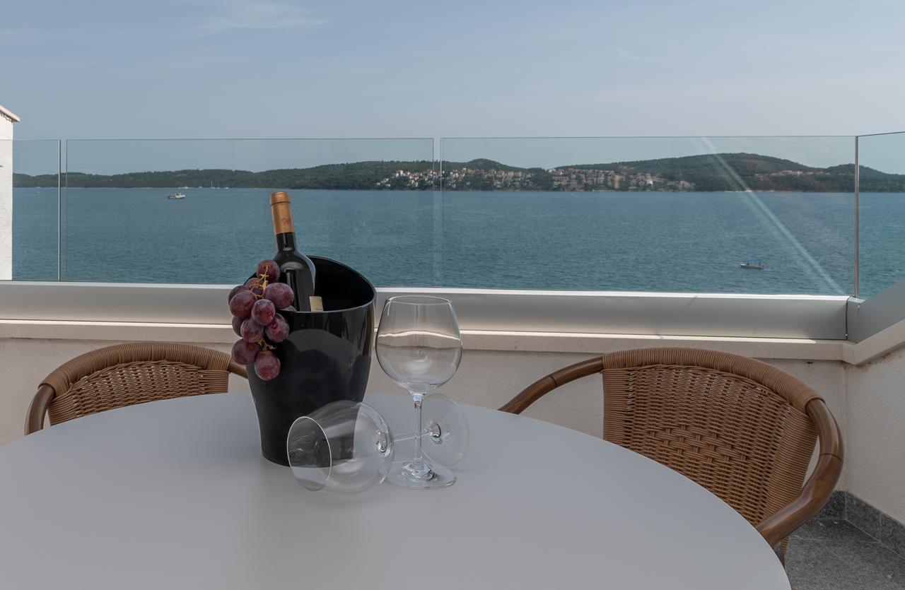 Apartment mit 2 Schlafzimmern, Balkon und Meerblick
