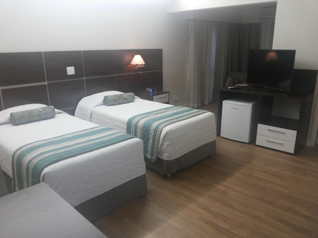 Geräumiges Apartment mit 3 Schlafzimmern und Balkon