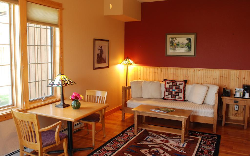 Trout Lodge Room