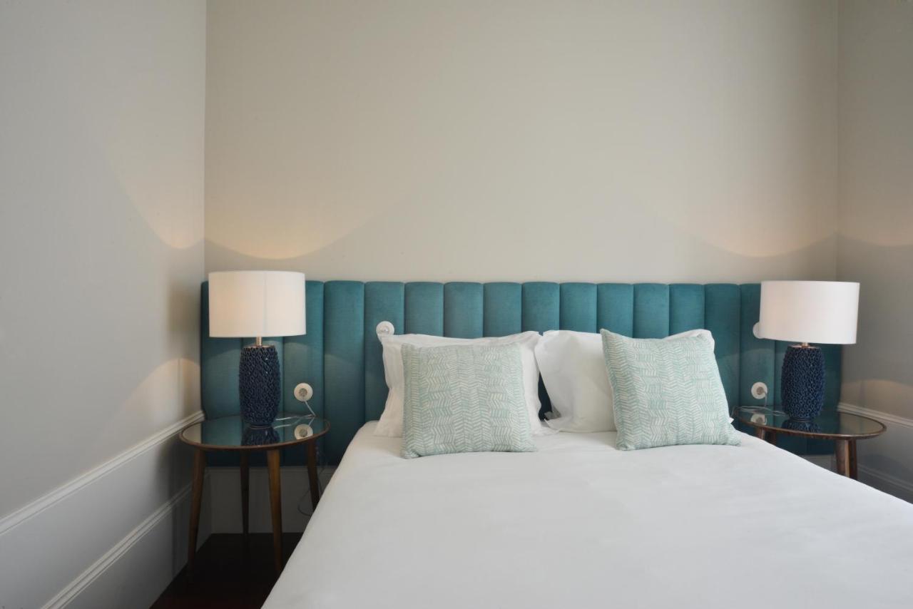 One-Bedroom Apartment,729589054:JPEG