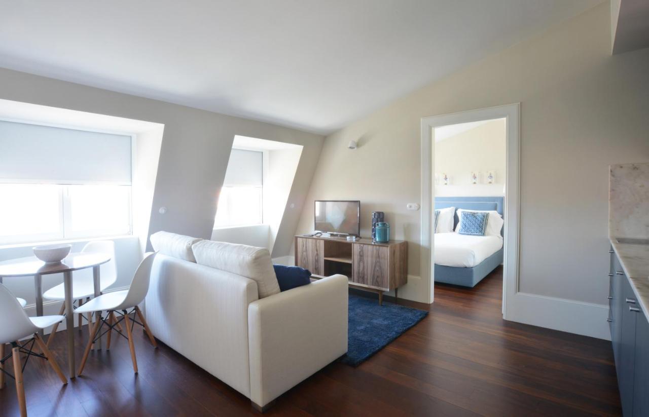 Two-Bedroom Apartment,729591616:JPEG