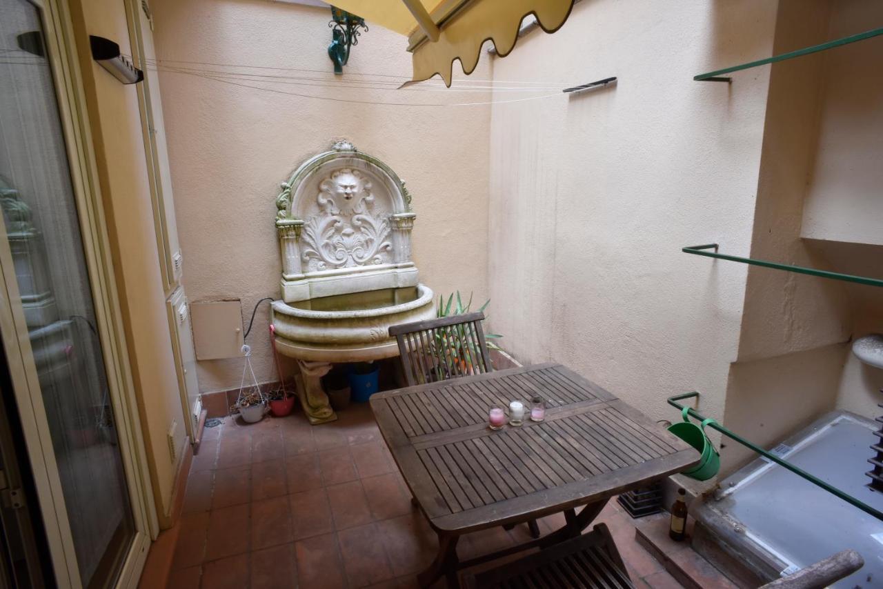Apartment Terrace