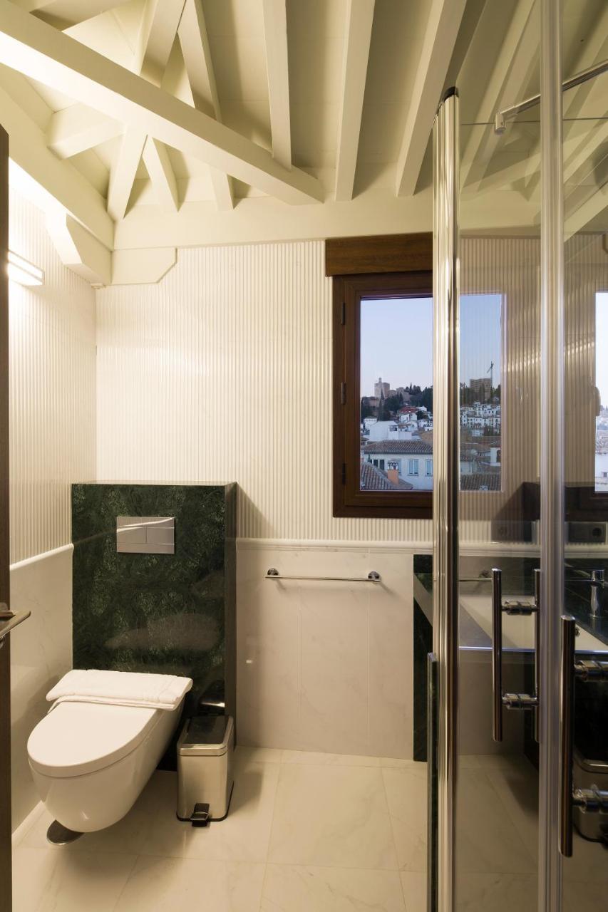 Apartment Terrace,784268427:JPEG