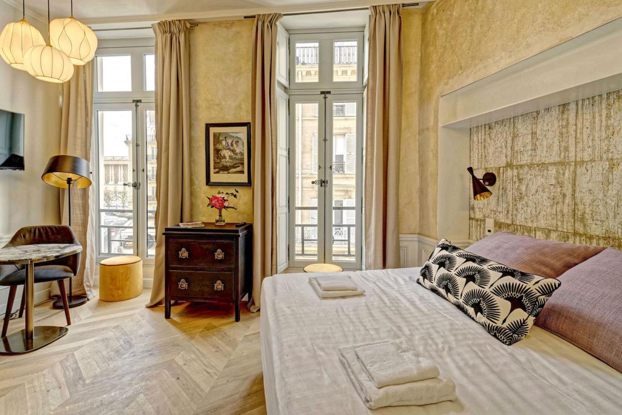 Studio Apartment City View at 44