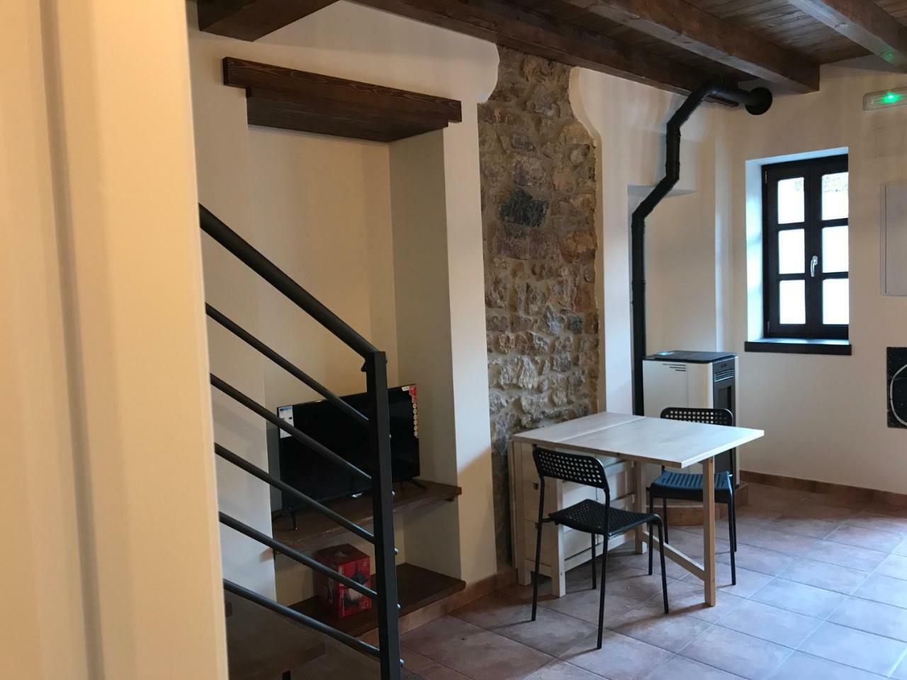 One-Bedroom Apartment,782528022:JPEG