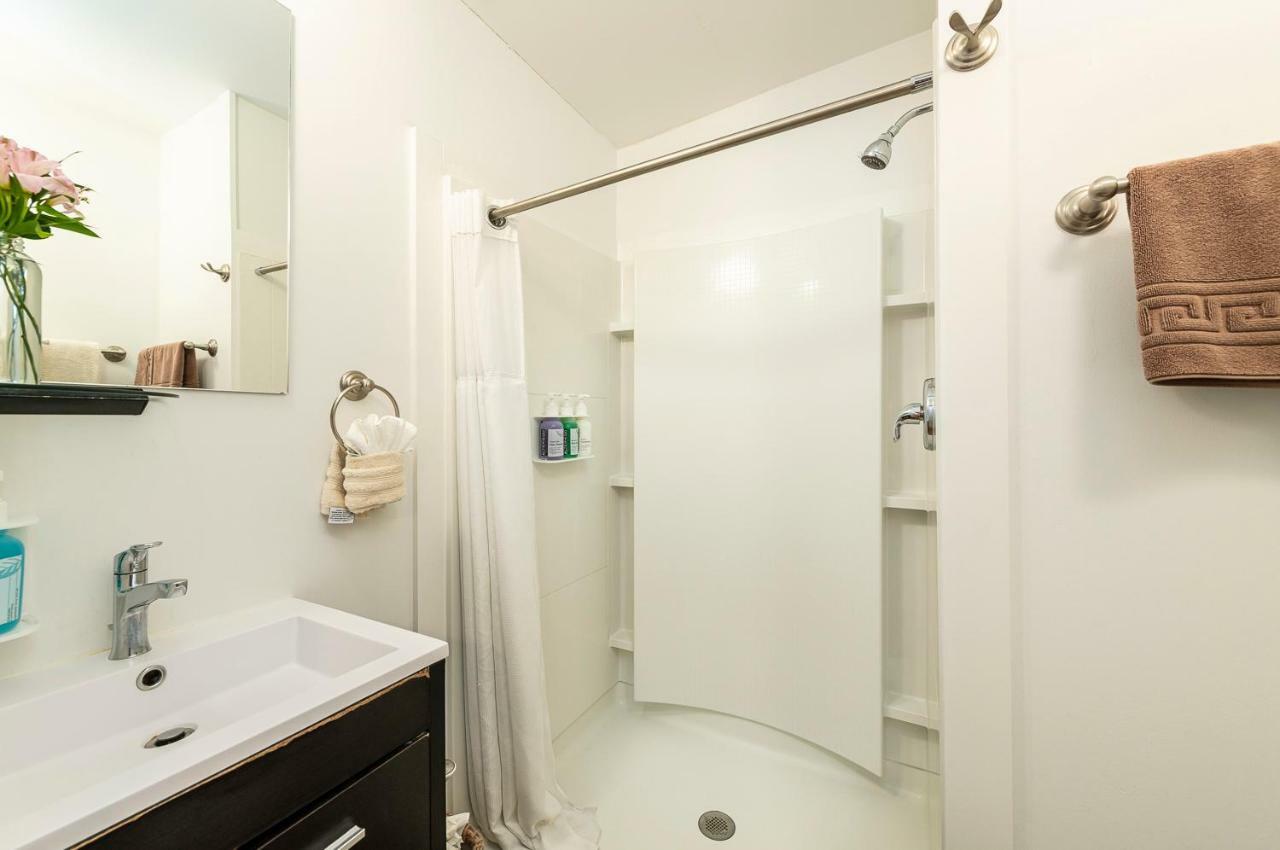 One Bedroom Queen Villa with Private Porch,806397588:JPEG