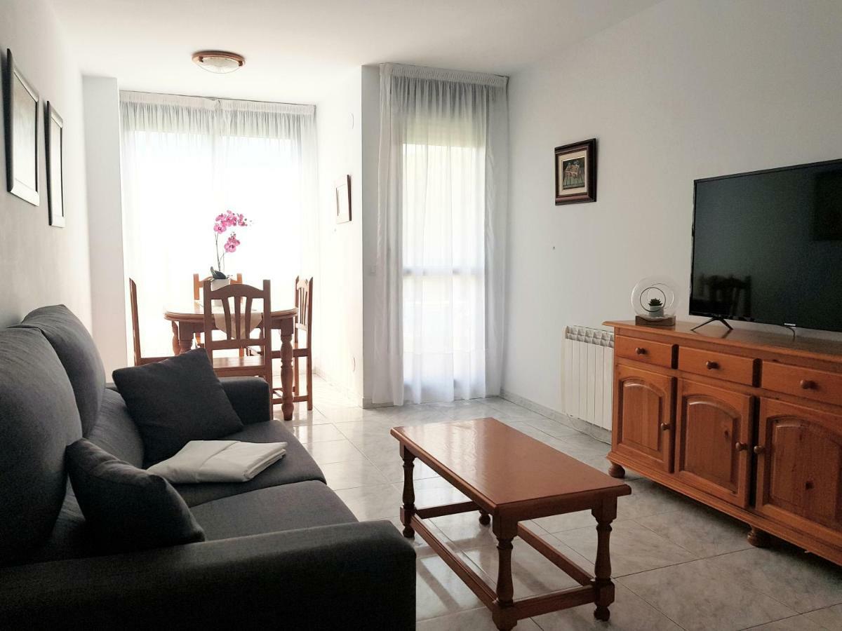 Standard Two-Bedroom Apartment (4-6 Adults),812705847:JPEG